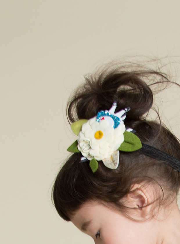 /uploads/userfiles/files/media/Headband-for-girl-Alice-1-004.jpg